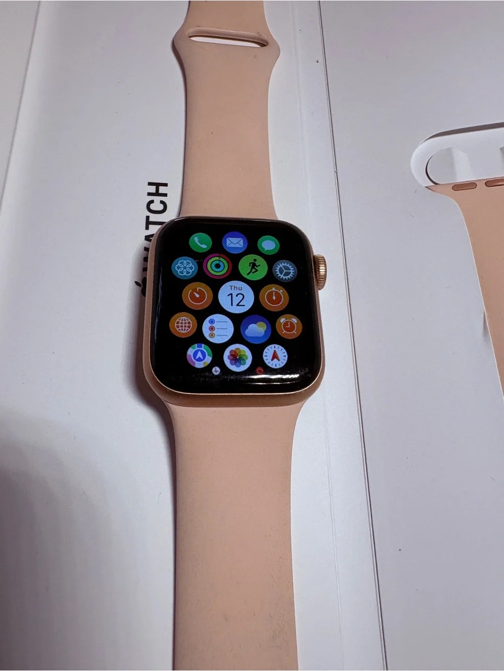 Apple Watch Series 5 GPS, 40mm Gold Aluminum Case with Pink Sand Sport Band